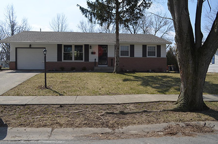 Ranch Style Home, Furniture, Appliances, Collectibles and more! - Real Estate & Personal Property Auction